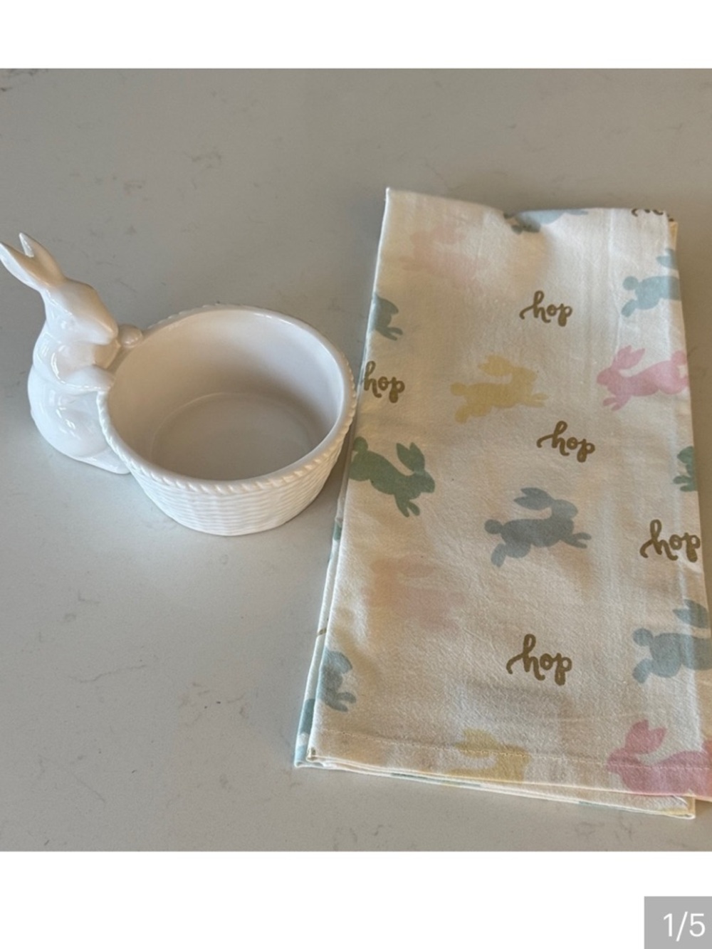 Target Threshold Ceramic Dish & Bunny towel NWT